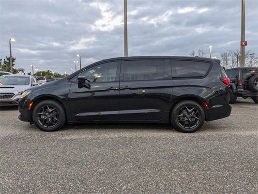 2020 Chrysler Pacifica Touring in Charlotte, SC - Fort Mill Hyundai