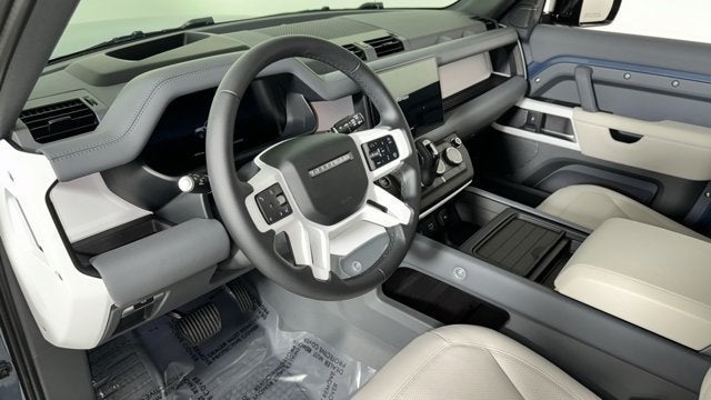 2024 Land Rover Defender SE in Charlotte, SC - Fort Mill Hyundai